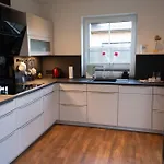 Haus Friesenkuss Mit Hund *